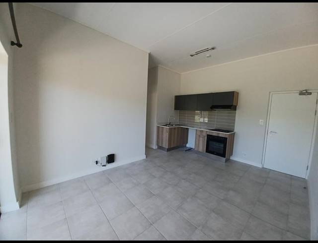 1 BEDROOM PROPERTY TO RENT IN GREENBAY ECO ESTATE